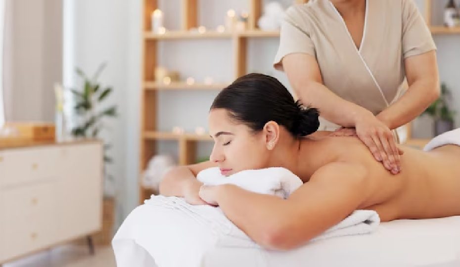 "Business Trip Massage Services: Enhancing Comfort and Reducing Stress on the Go"