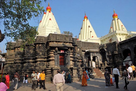 How to Reach Kolhapur Mahalaxmi Temple and Best Time to Visit